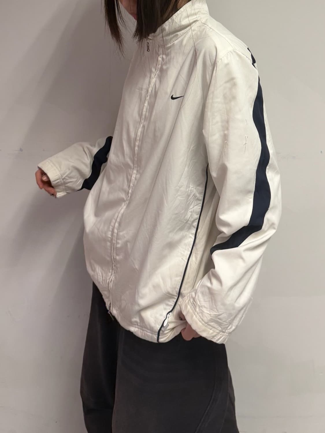 90s NIKE 올드스쿨 화이트 윈드브레이커 jk 상품이미지4