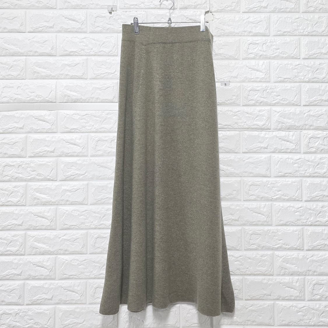 23s 한섬 더캐시미어 캐시미어 밴딩 롱 스커트 27인치 상품이미지1