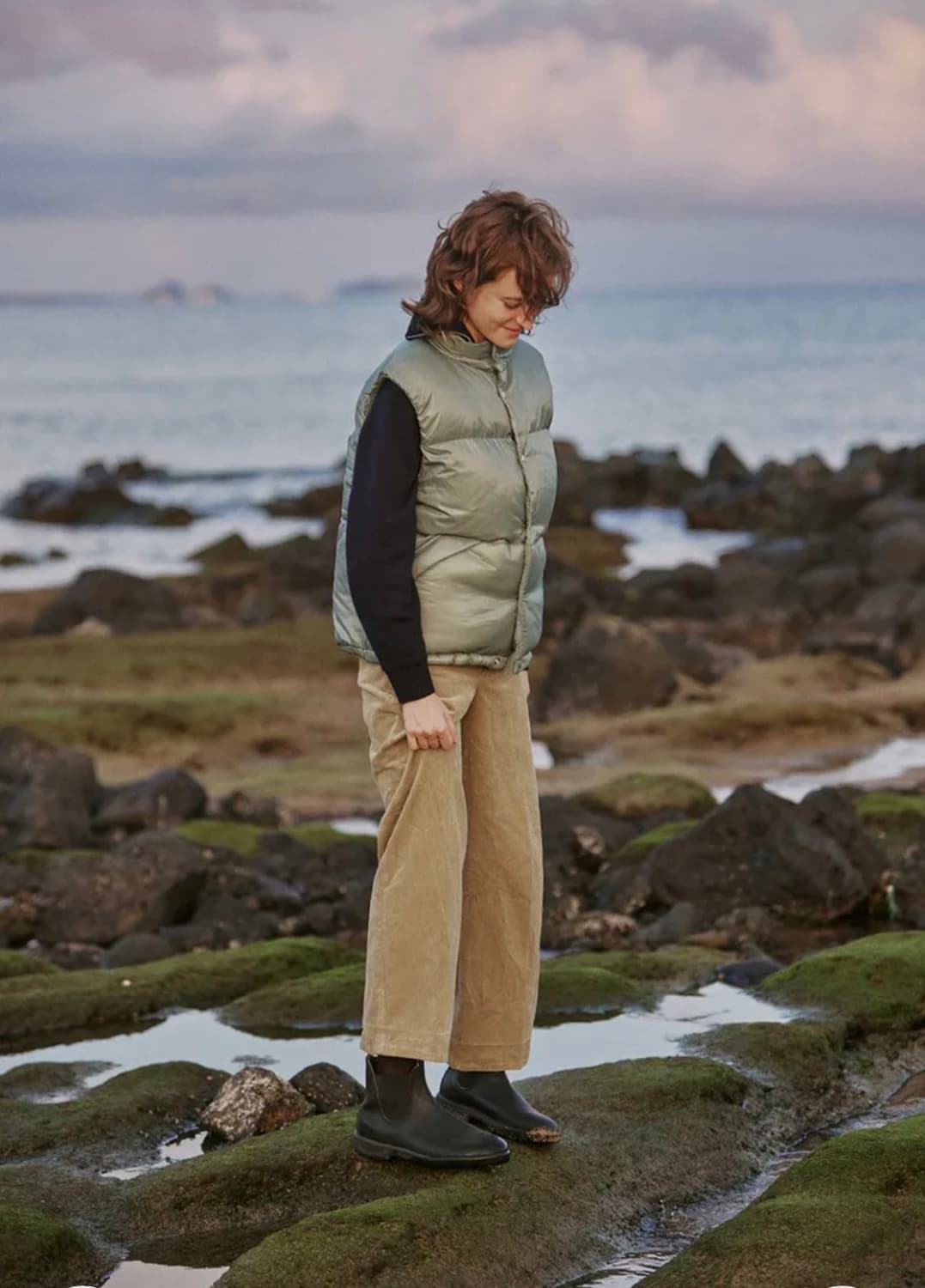 토마스모어 라바 다운 베스트 오렌지 L(새상품) 상품이미지2