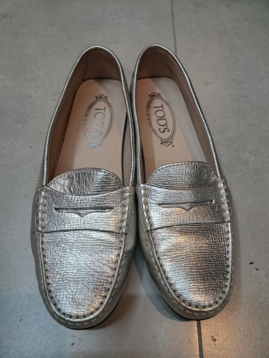 TOD'S 실버 여성 로퍼 39 상품이미지2