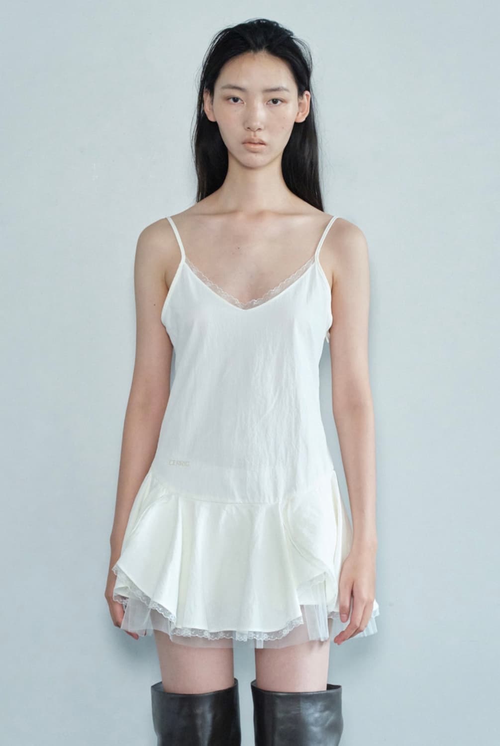 세릭 레이스 프릴 미니 원피스 상품이미지1