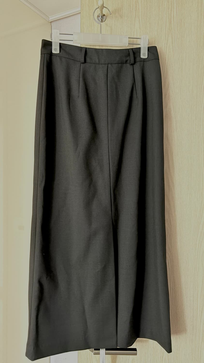 더마고 M 차콜 스커트 THE MARGOT 상품이미지3