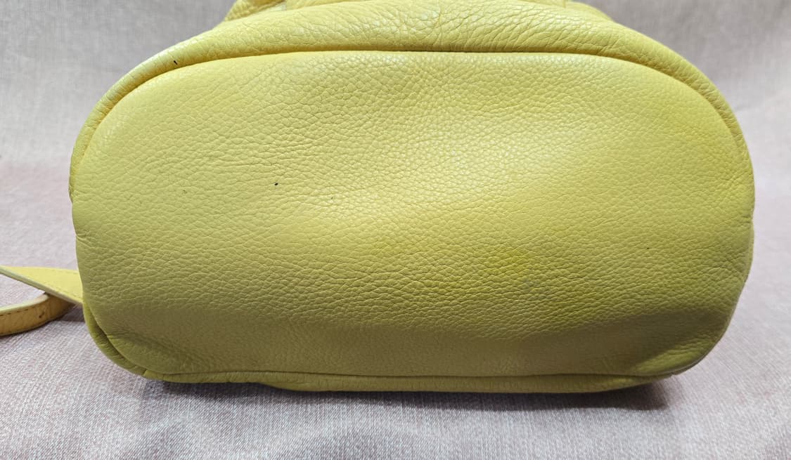 닥스 정품 백팩 옐로우 천연소가죽 상품이미지5