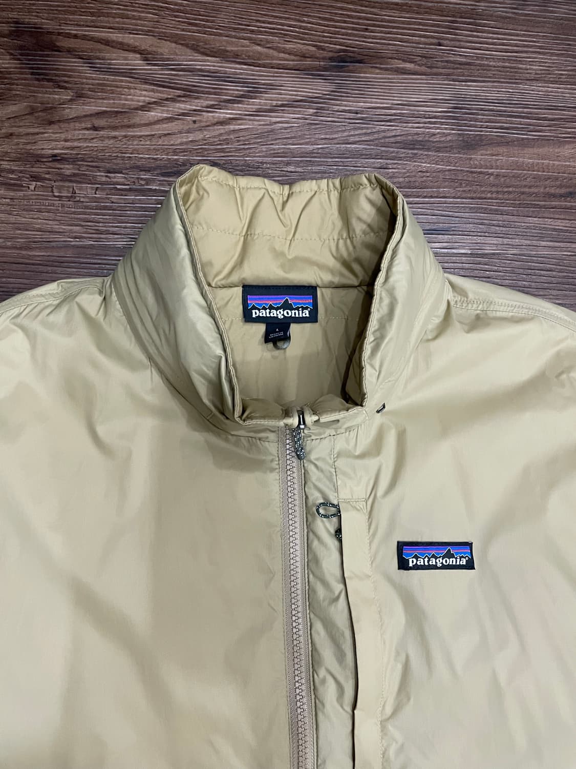 파타고니아 모하비 트레일 경량 패커블 자켓 상품이미지2