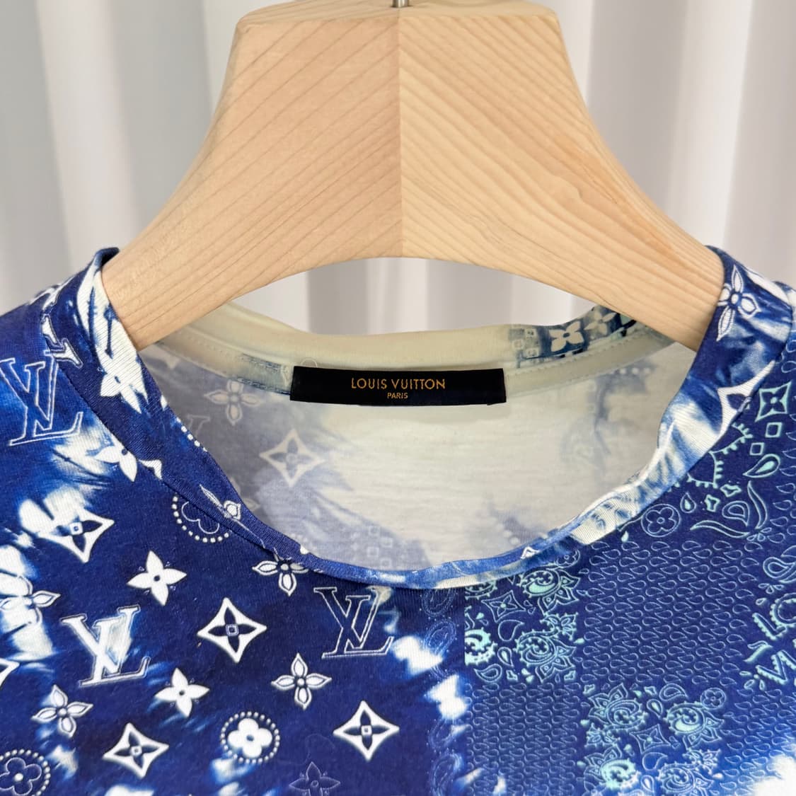 (A+/M) / 루이비통 모노그램 반다나 프린티드 반팔 티셔츠 인디고 상품이미지4