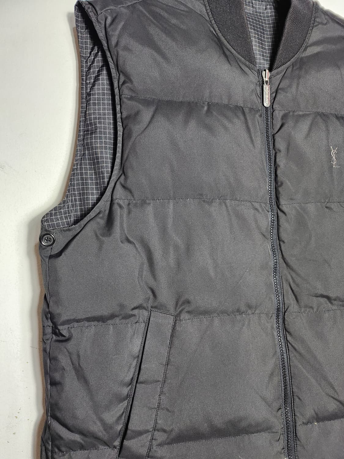 입생로랑 리버시블 패딩 조끼 상품이미지8