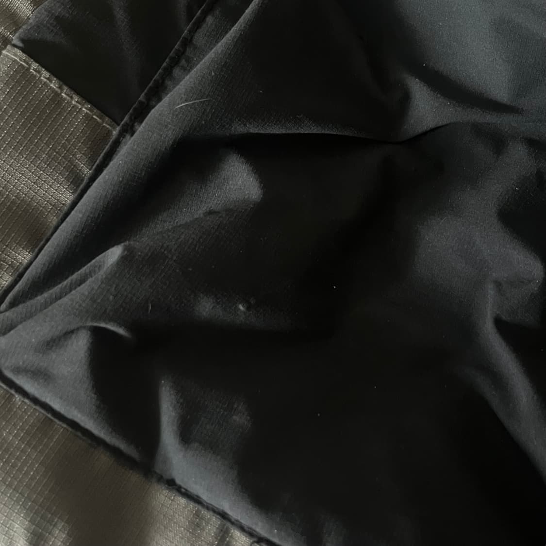 미스치프 더현대 롬버스 백팩 상품이미지3