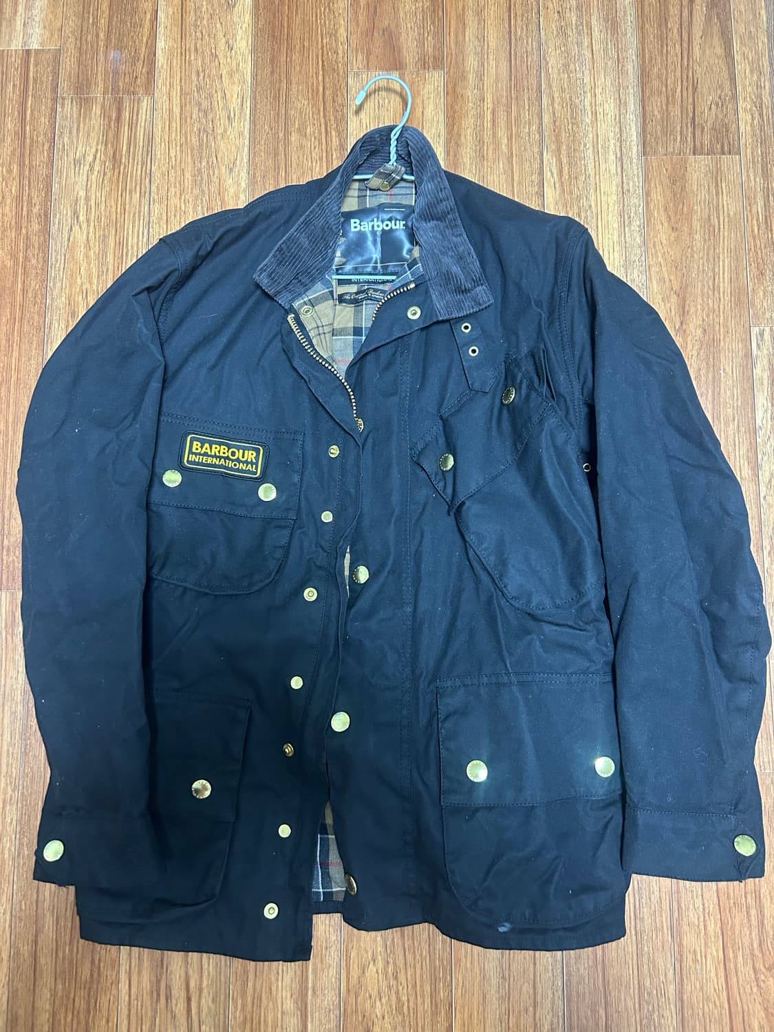 바버 인터네셔널 34사이즈 판매합니다! 상품이미지1