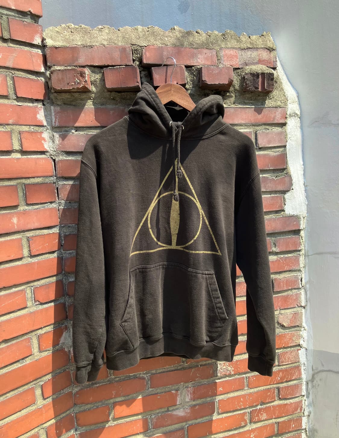 00s Harry Potter 심볼 그래픽 후드티 상품이미지1