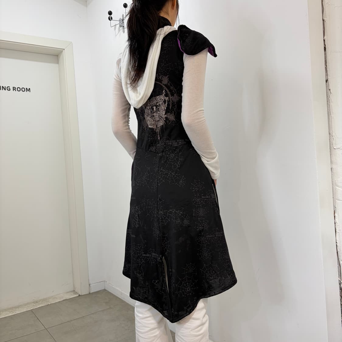 h.naoto 펑크 오리엔탈 스파이더웹 넥 원피스 상품이미지4