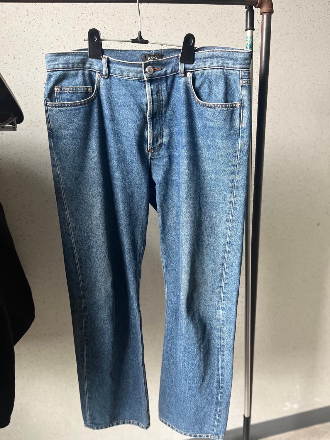 A.P.C. 아페쎄 스탠다드진 중청 데님 상품이미지1