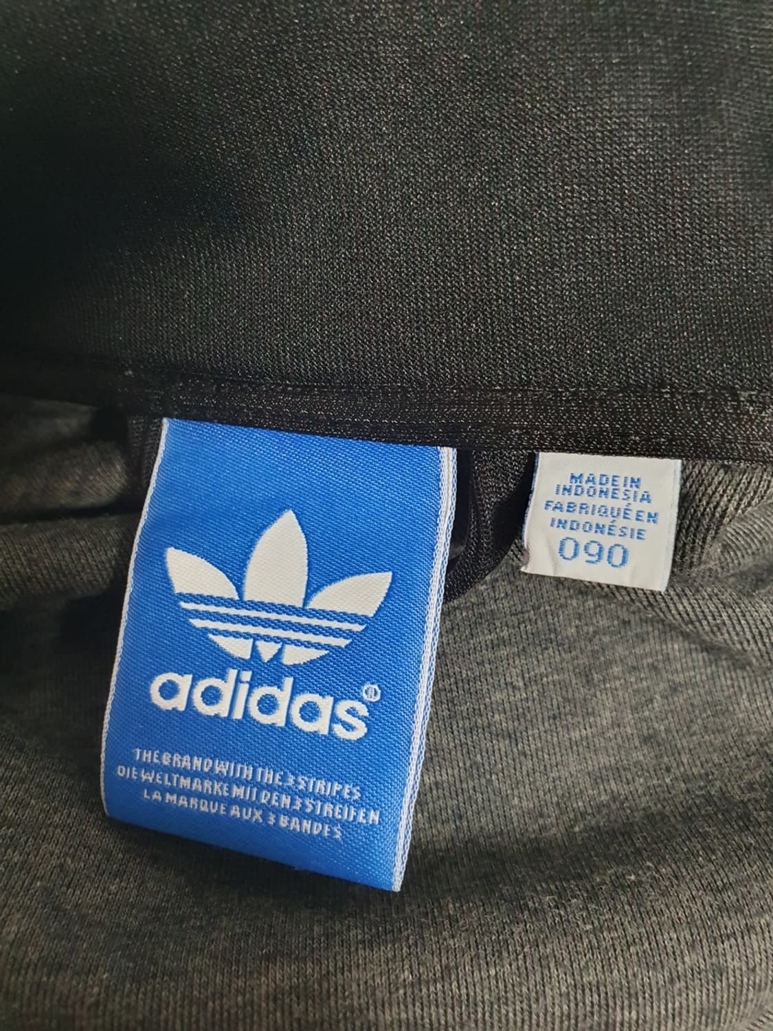 아디다스 유로파 져지 블랙 삼선 화이트 트랙탑 90 상품이미지8