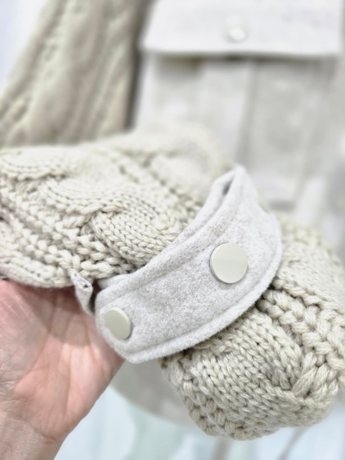 니트 소매 포인트 크롭 자켓 아이보리 상품이미지2