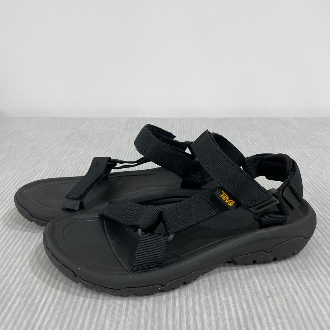 710) Teva 테바 허리케인 샌들 240mm 상품이미지3