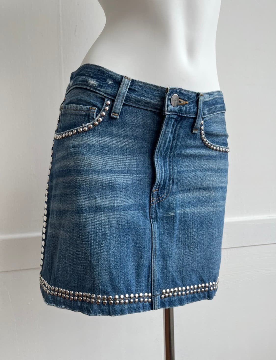 FRAME 실버 스터드 데님 스커트 상품이미지1