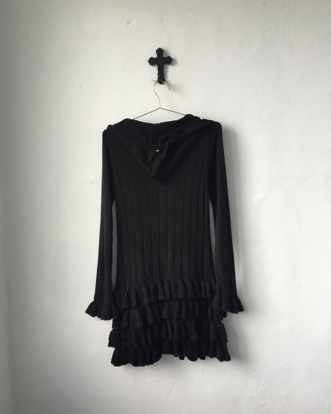 Pom pom frill point knit hood cardigan 상품이미지5