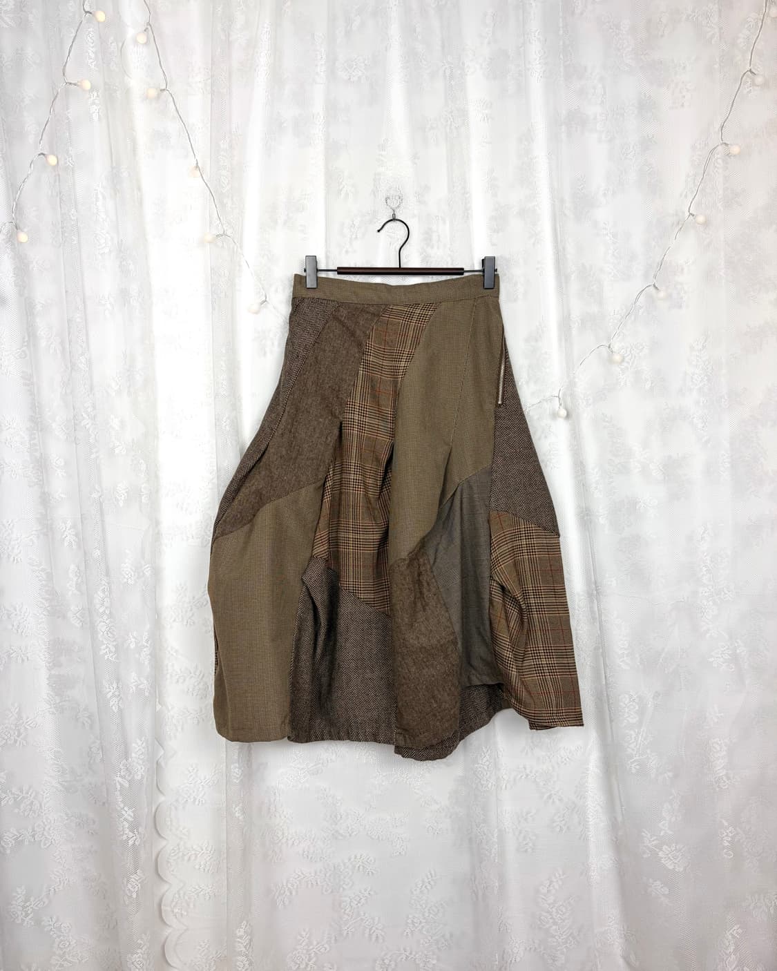 Asymmetrical patchwork tweed wool skirt 상품이미지1