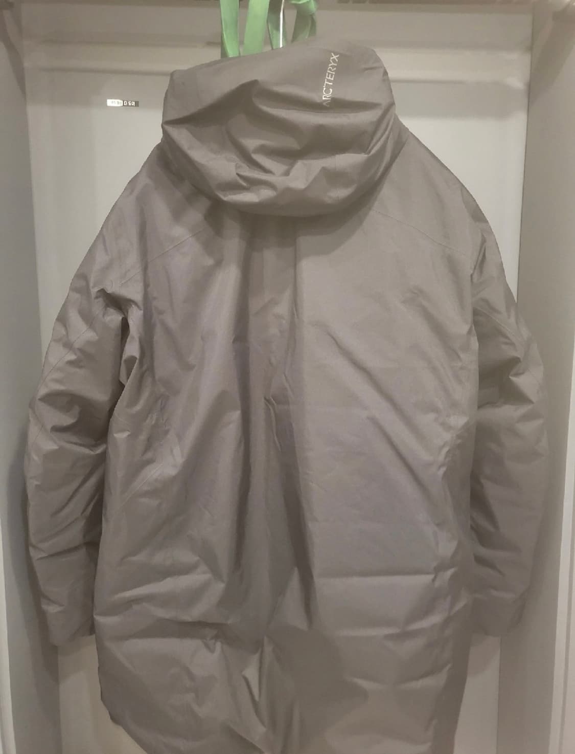 아크테릭스 랄레 다운 파카 롱패딩 블랙 L사이즈 상품이미지3