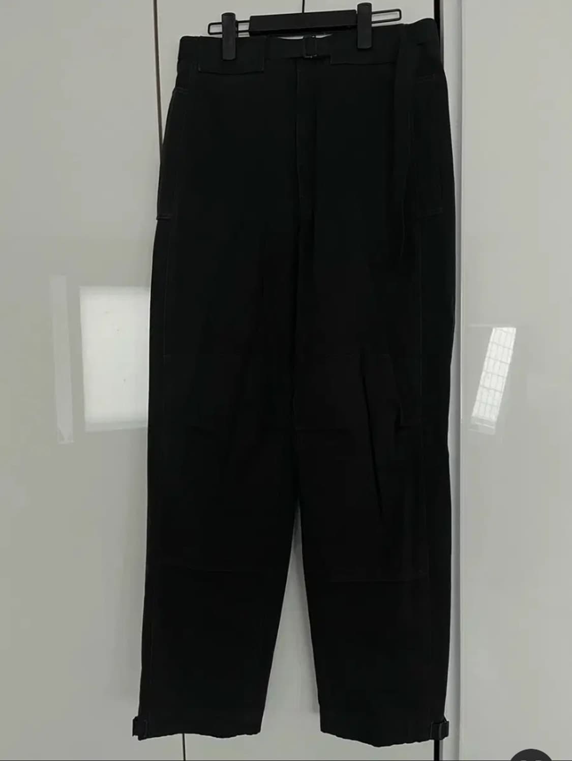 르메르 유틸리티 팬츠 46 블랙 상품이미지4