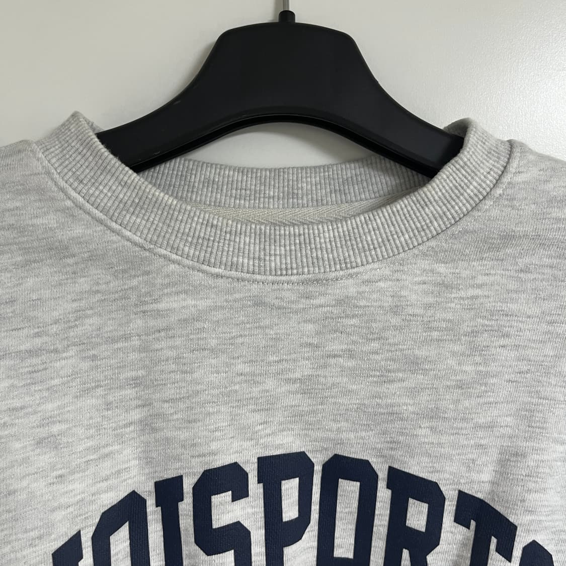 OiOi 크롭 맨투맨 상품이미지2