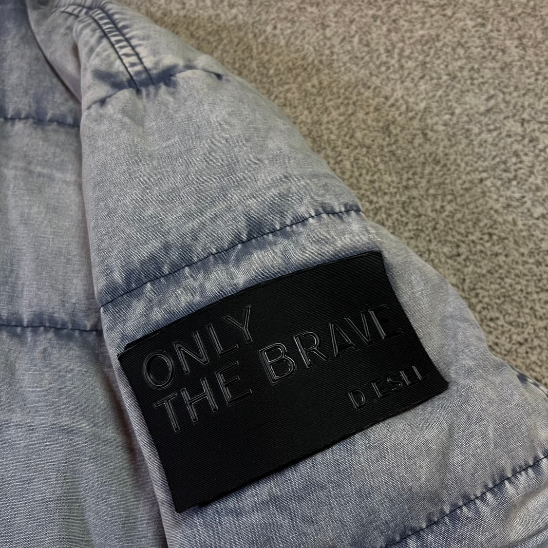 DIESEL 디젤 워시드 데님 덕다운 패딩 상품이미지2