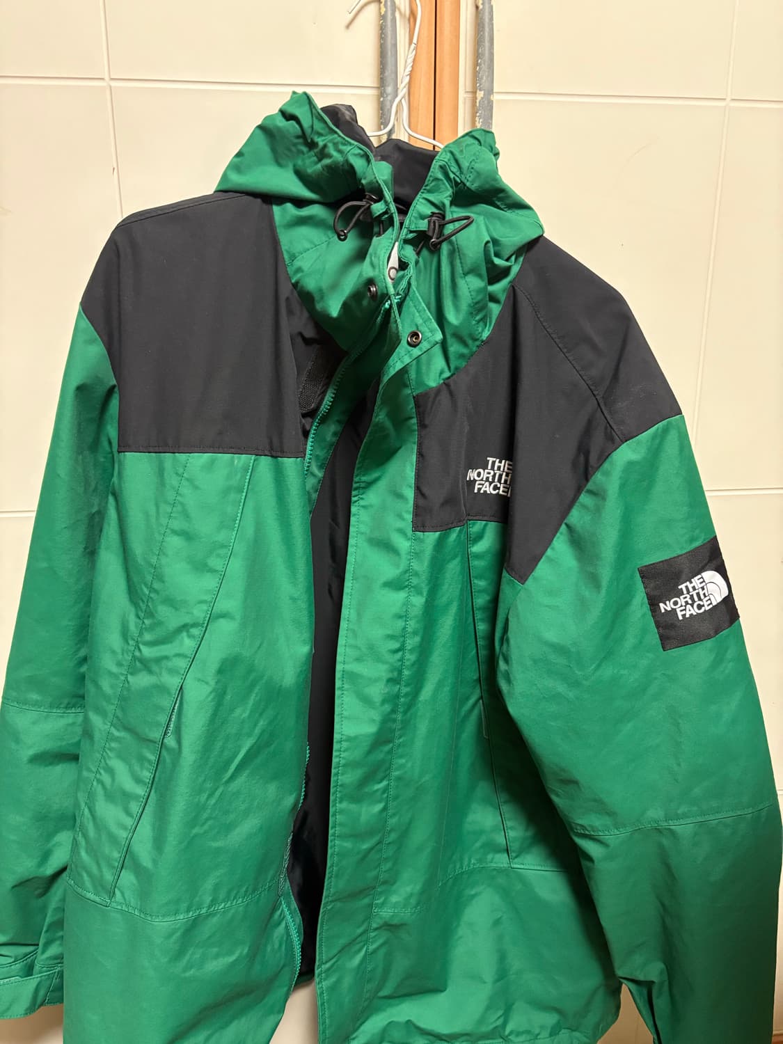 노스페이스 바람막이 상품이미지1