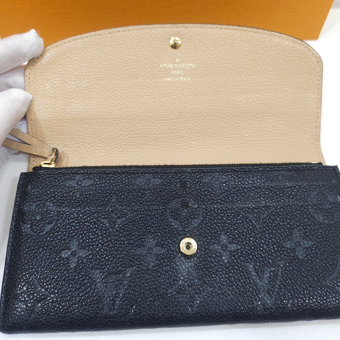 루이비통 앙프렝뜨 에밀리 월릿 장지갑  상품이미지5