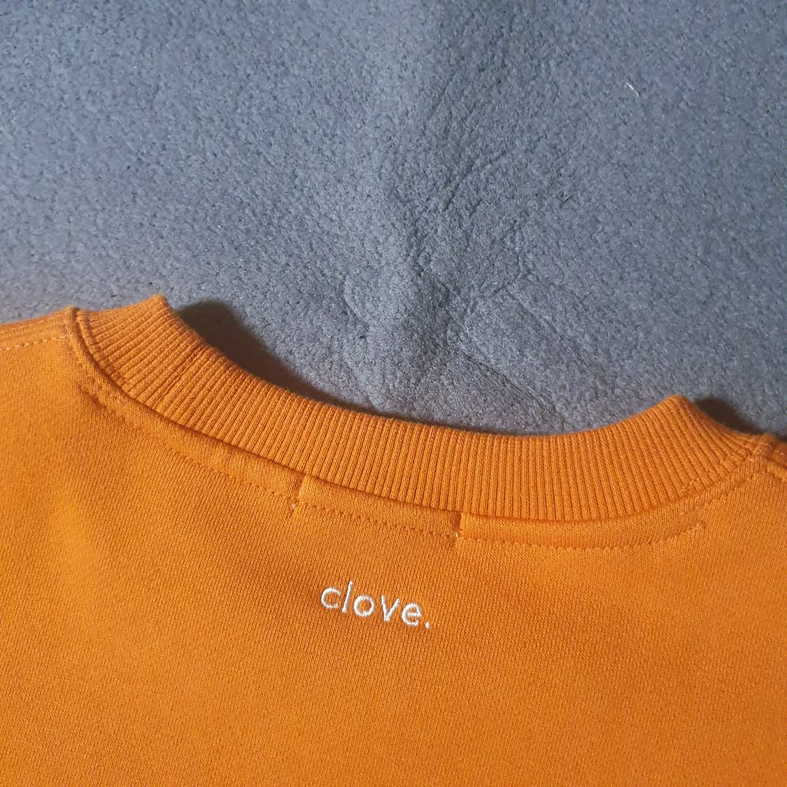 Clove 클로브 오버핏 기모 맨투맨 남녀공용 상품이미지6
