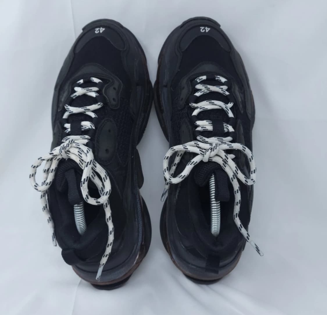 발렌시아가 트리플 블랙 스니커즈 275 상품이미지8