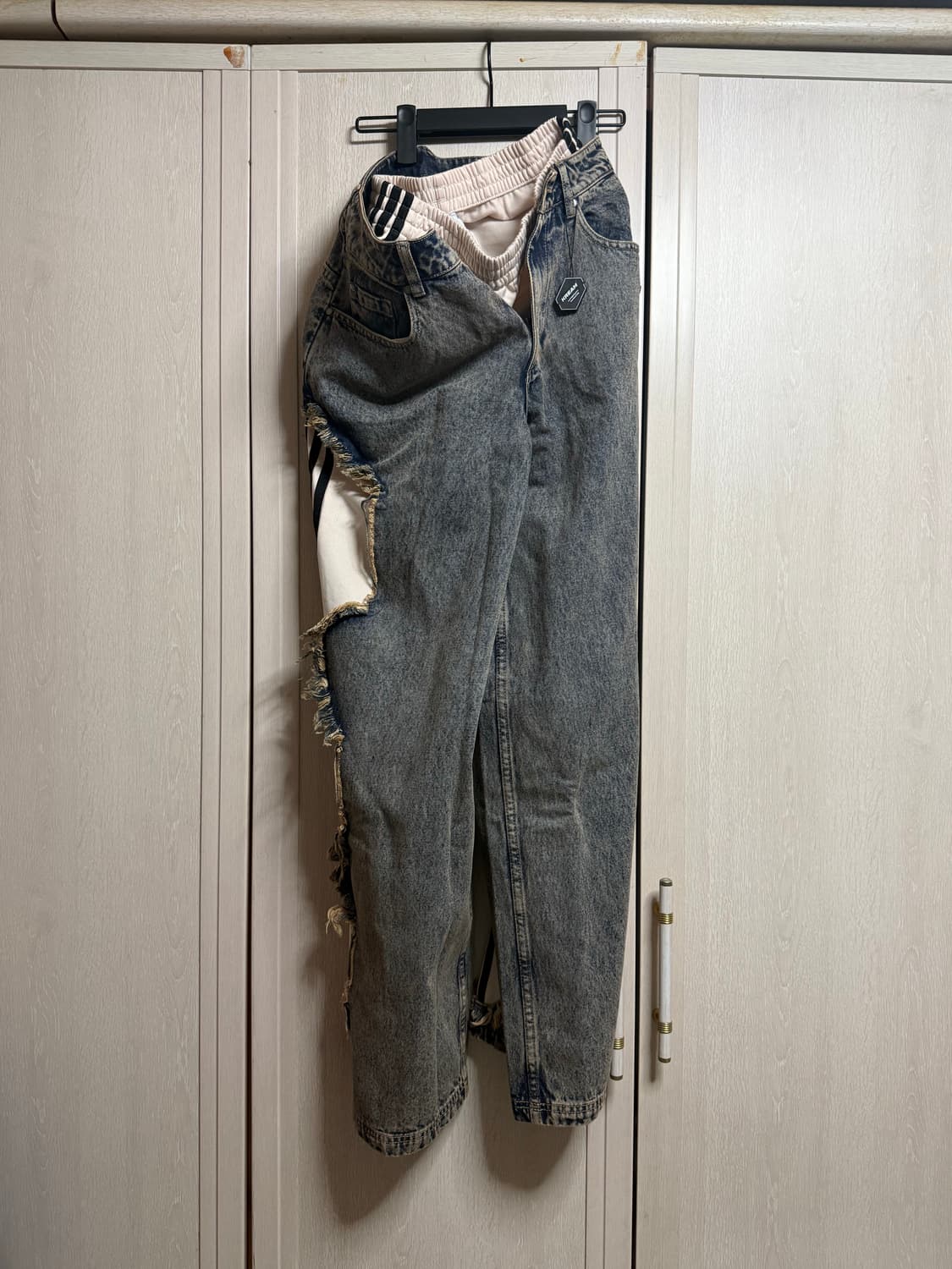 [M]아디다스 아딜레늄 5.0 디컨스트럭티드 데님팬츠 상품이미지1