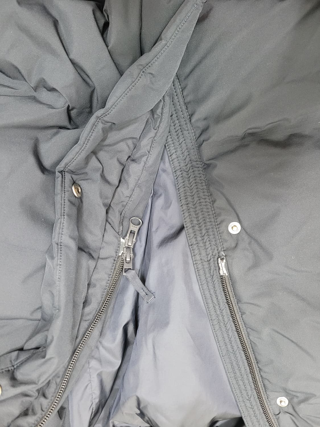 유니클로 다운 후드 파카 롱 패딩 / 남 L 네이비
 상품이미지6