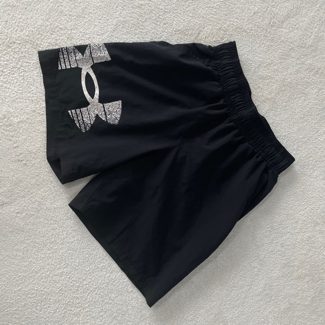 M 언더아머 반바지 상품이미지3