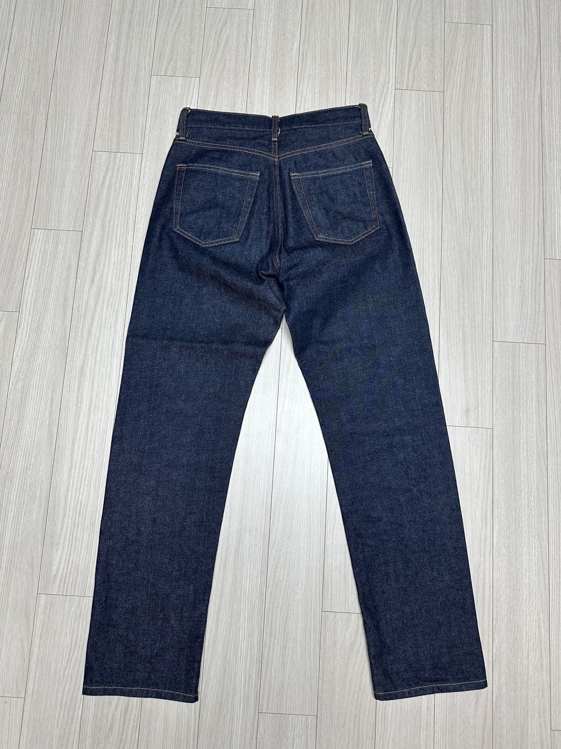 [28] 유니클로 스트레이트 셀비지 데님 상품이미지2