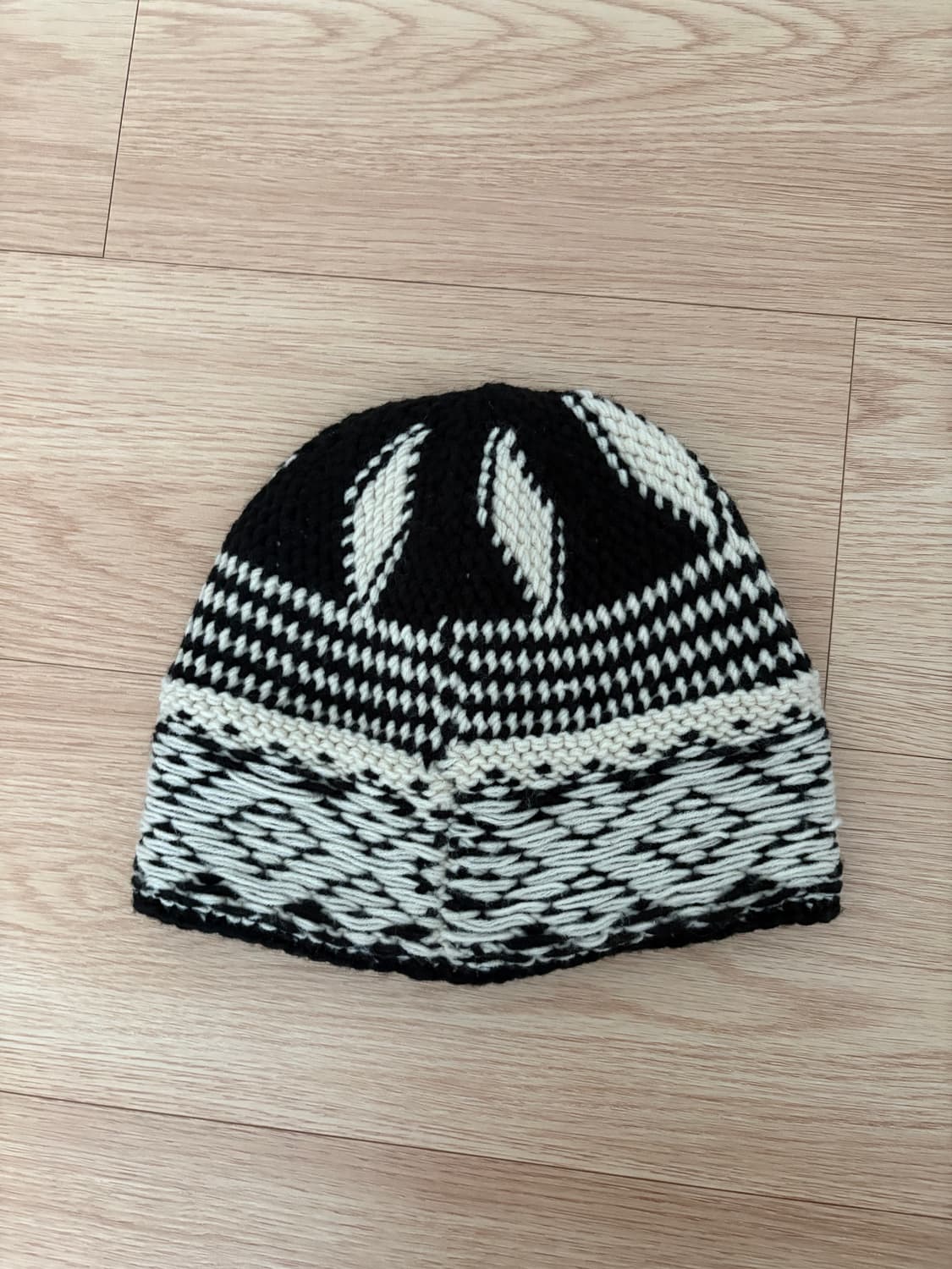 Supreme Diamond Beanie Black 상품이미지3