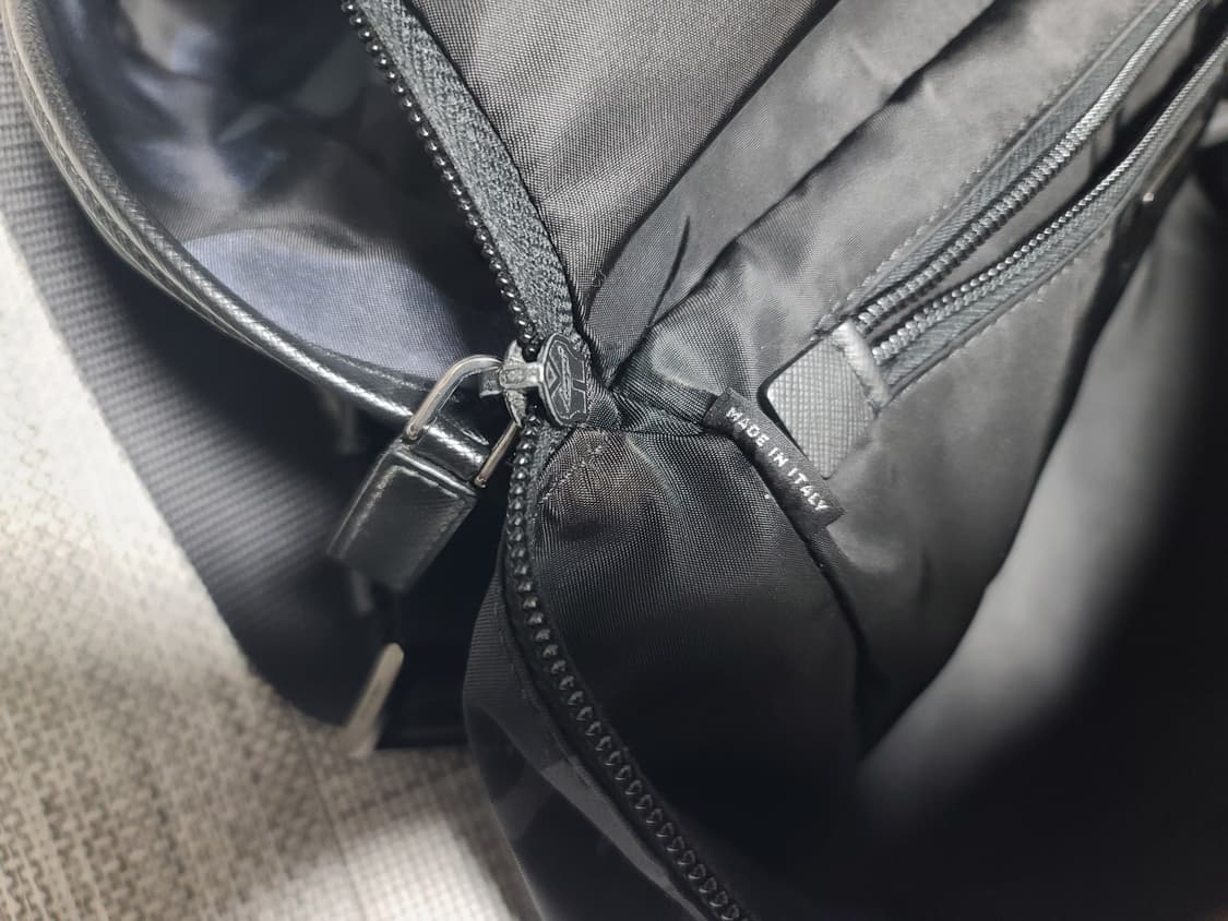 프라다 바이커백 미디엄 2vh994 크로스백 바이크백 메신저백 상품이미지6