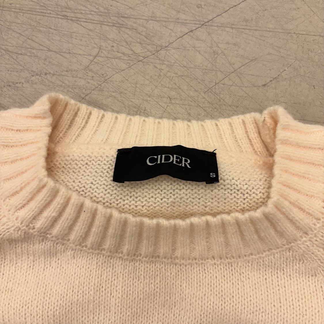 Cider 블랙캣 크롭 니트 상품이미지3