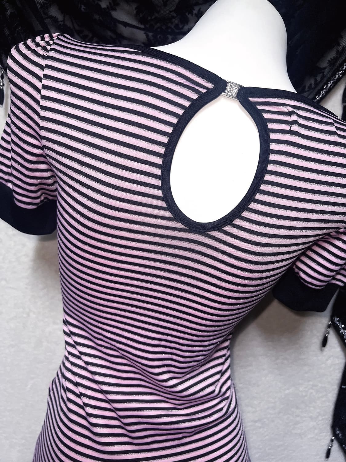 세실맥비 히메갸루 로맨틱 러블리 핑크 스트라이프 프릴 로걀탑 백트임 오네 상품이미지7