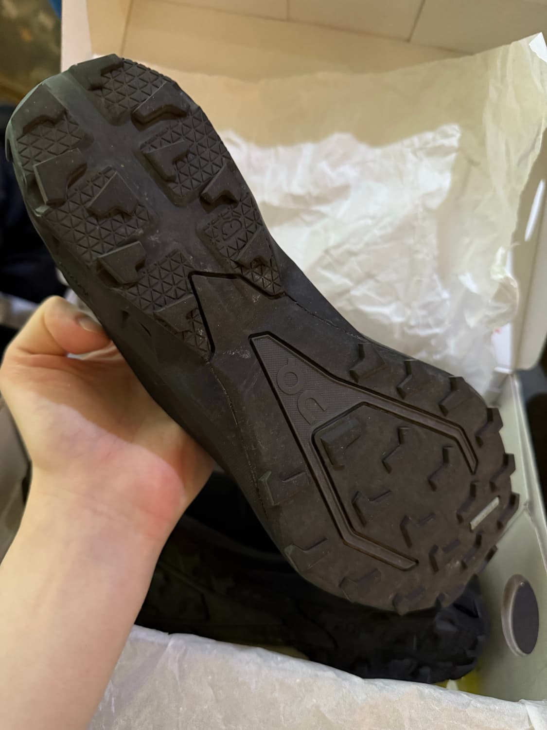 온 러닝 x 포스트 아카이브 팩션 (파프) 클라우드벤쳐 피크 올 블랙 상품이미지4