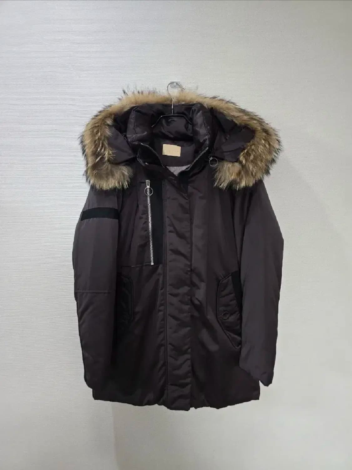 미샤 라쿤퍼 빵빵 덕다운 패딩 상품이미지1