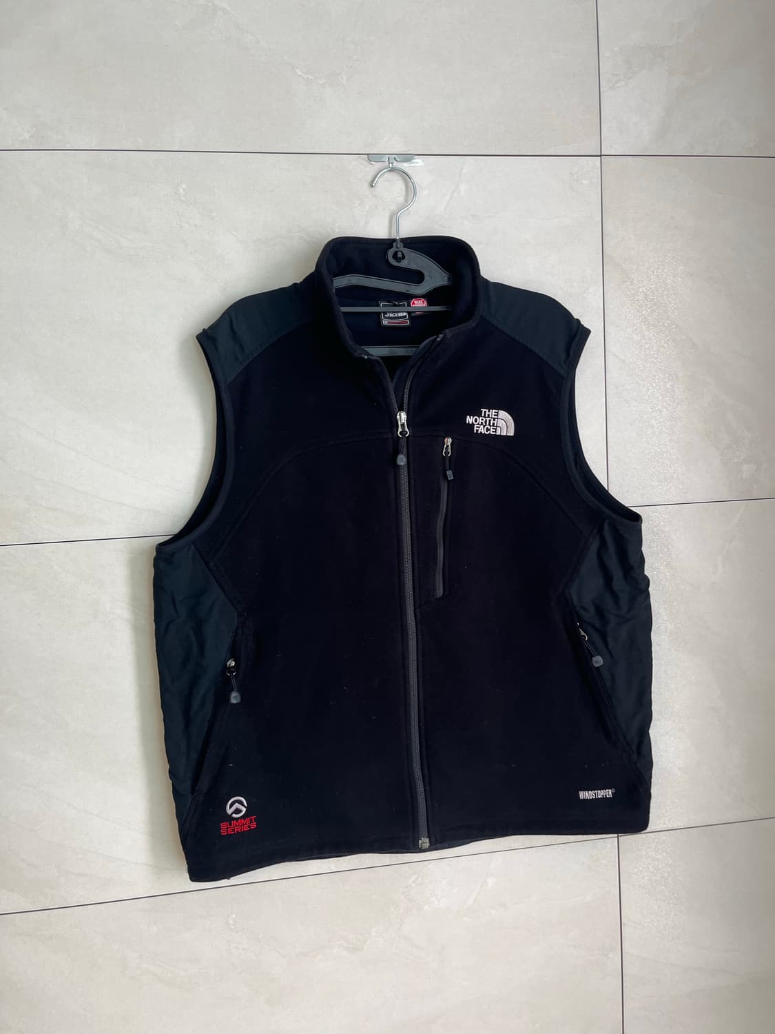노스페이스 써밋 윈드스토퍼 베스트 조끼 (L size) 상품이미지2