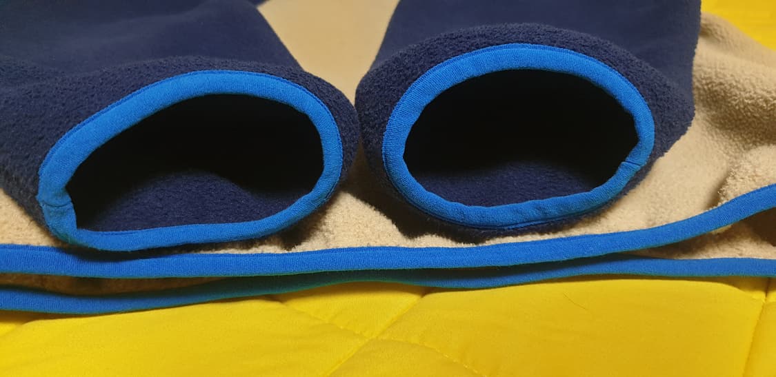 파타고니아 헤비웨이트 신칠라 풀오버 네이비 베이지 L
 상품이미지6