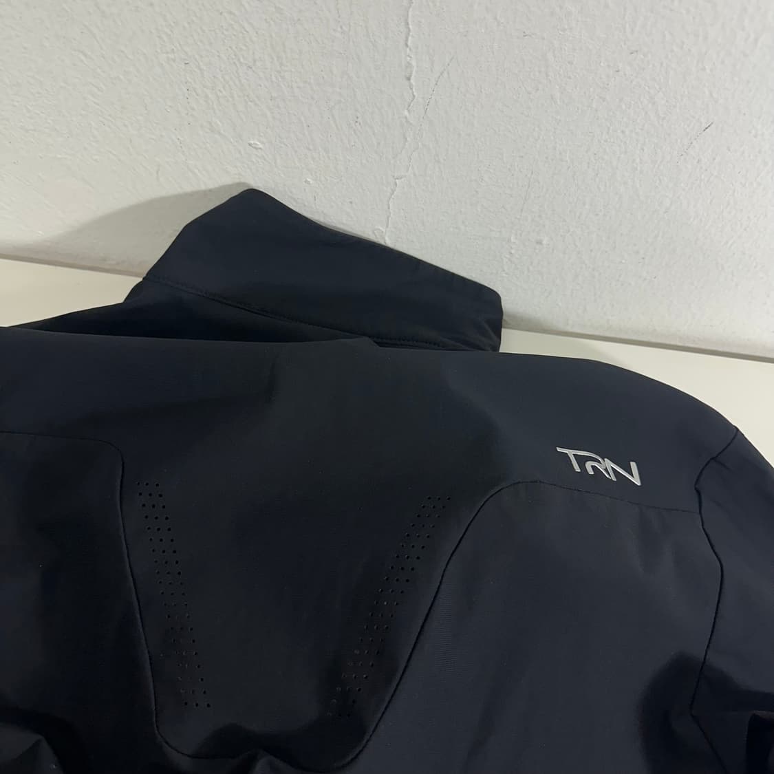 90-95 M 다이나핏 블랙 머슬핏 나일론 트레이닝집업 상품이미지6