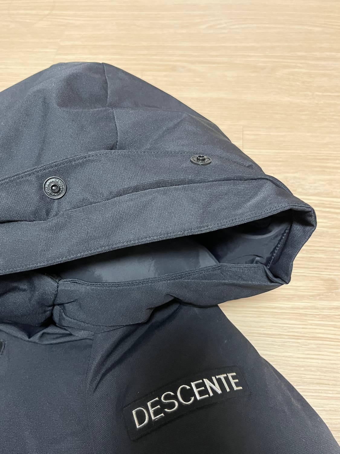 데상트 숏패딩 상품이미지5