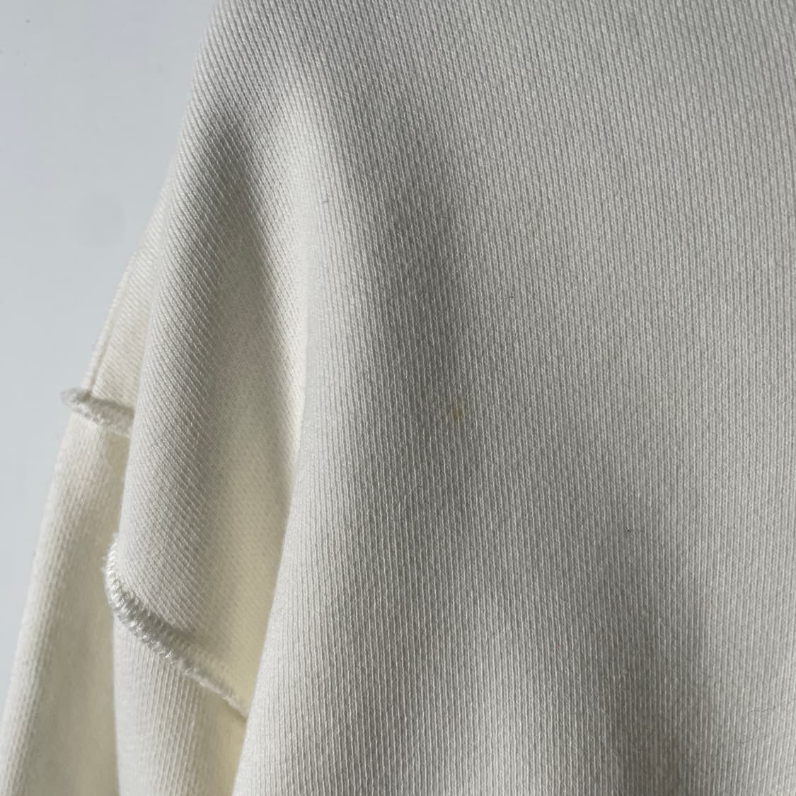 루이비통 스테이플스 버질아블로 라운드 맨투맨 (on.203)   상품이미지7