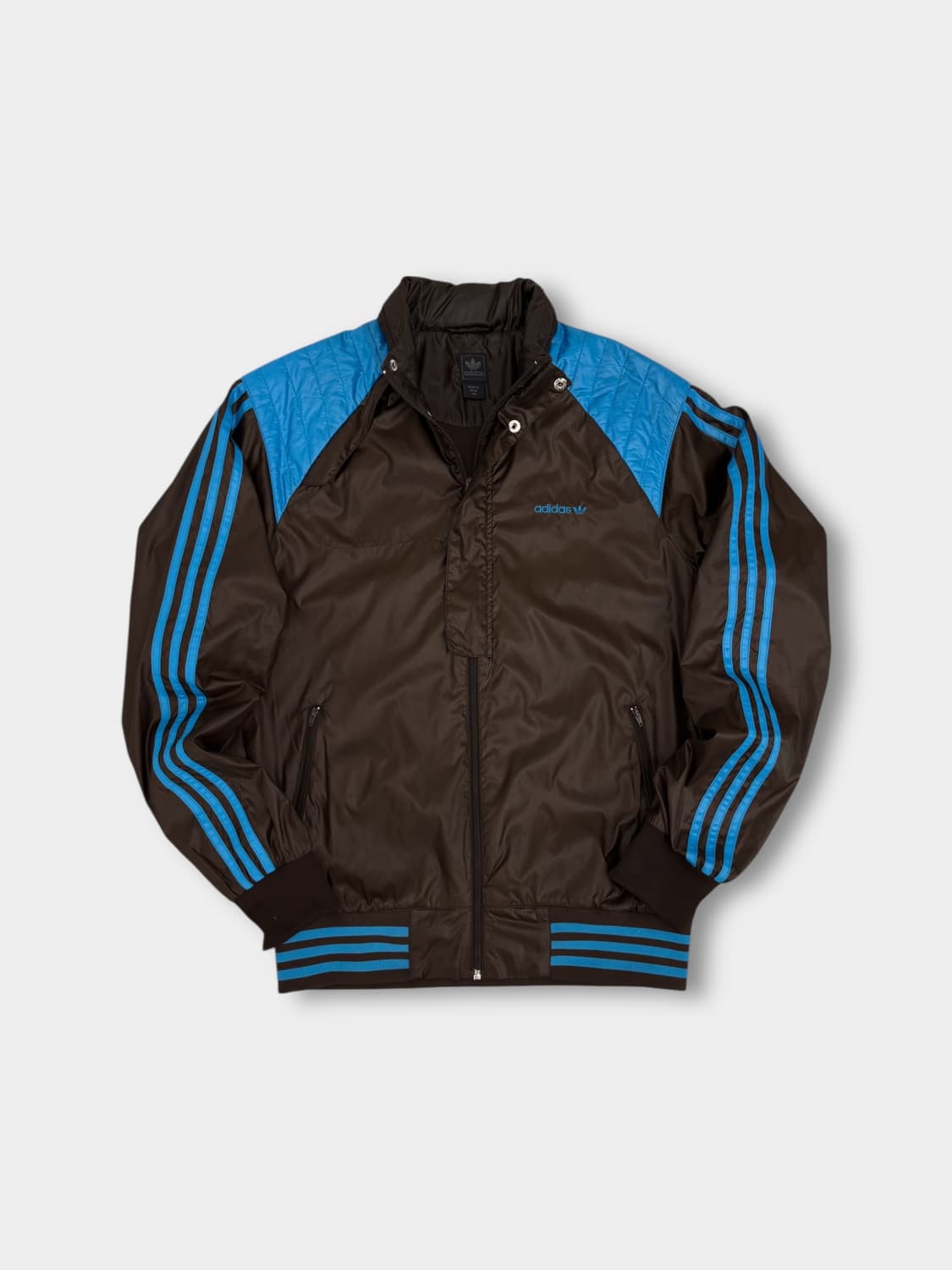 아디다스 00‘s 루즈핏 딥브라운 레이싱 바람막이 자켓 상품이미지1