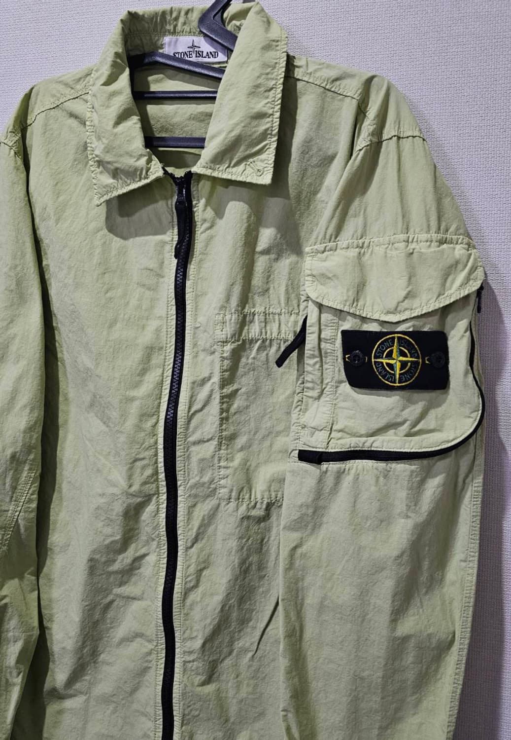 [S급/정품] 22SS 스톤아일랜드 나슬란 포켓 라이트 오버셔츠 자켓 상품이미지2