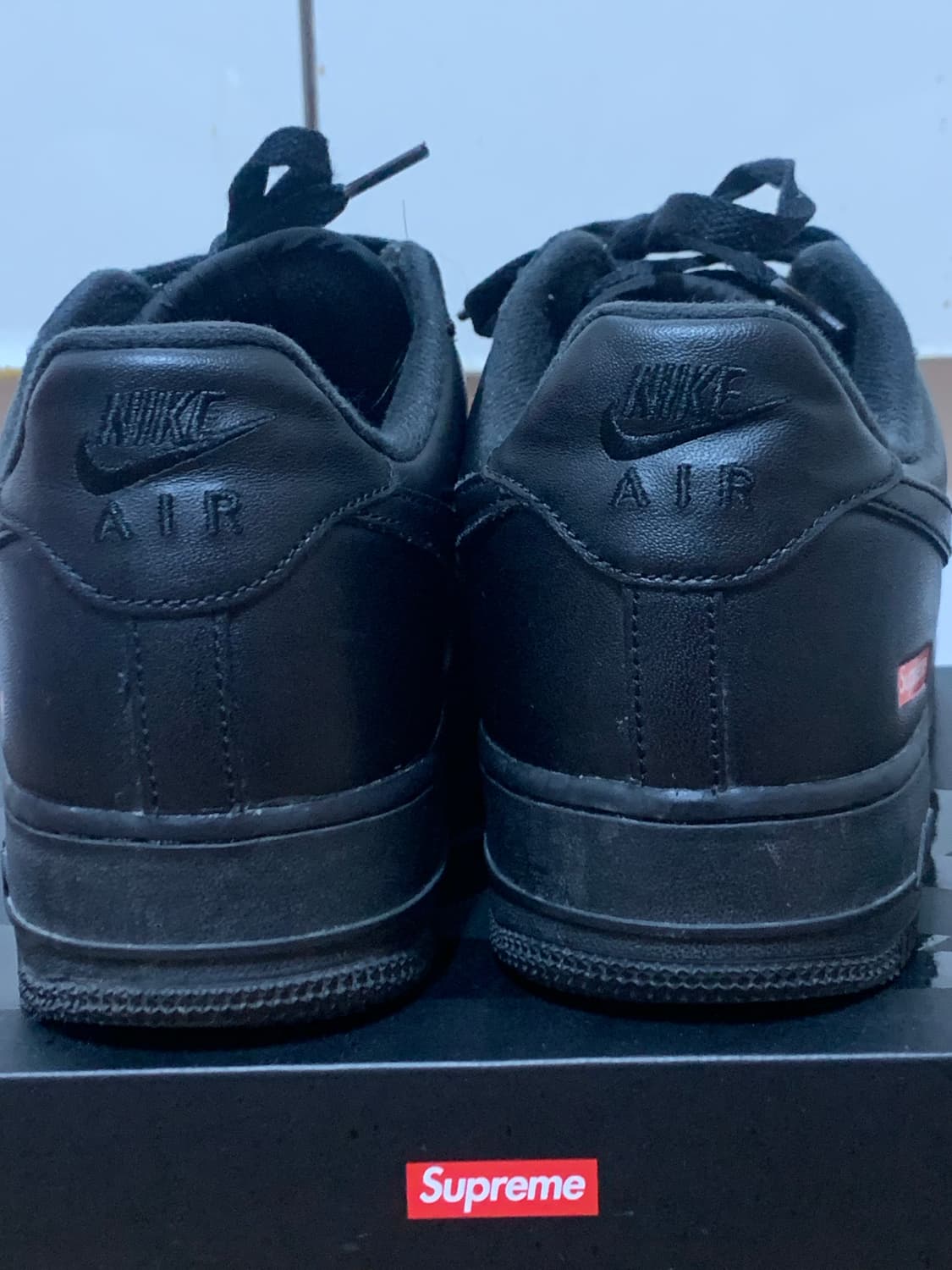 [280]나이키 에어포스1 X 슈프림 올검 블랙포스 로우 상품이미지5