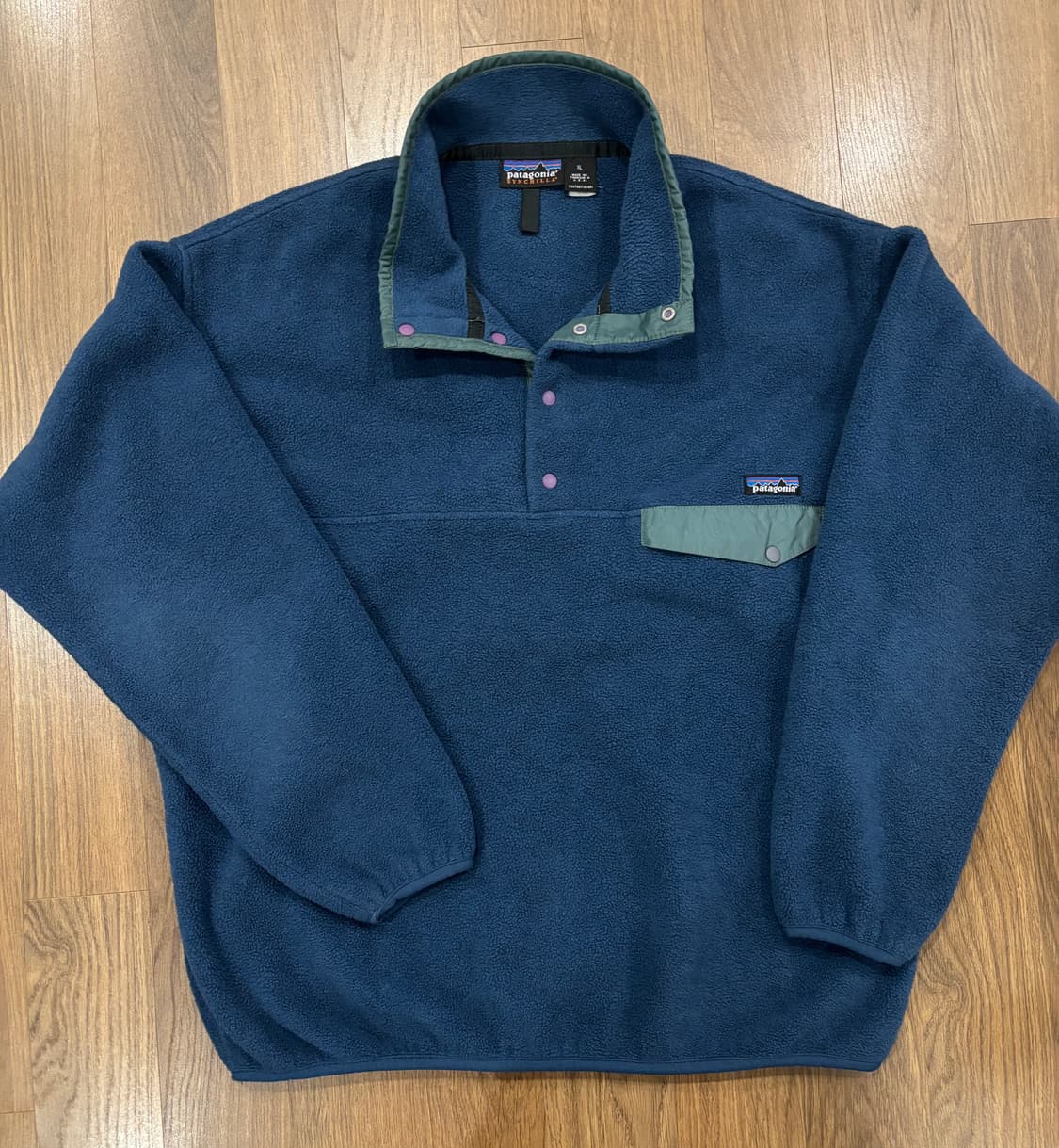 파타고니아 헤비웨이트 신칠라 클래식 네이비 XL사이즈 상품이미지3