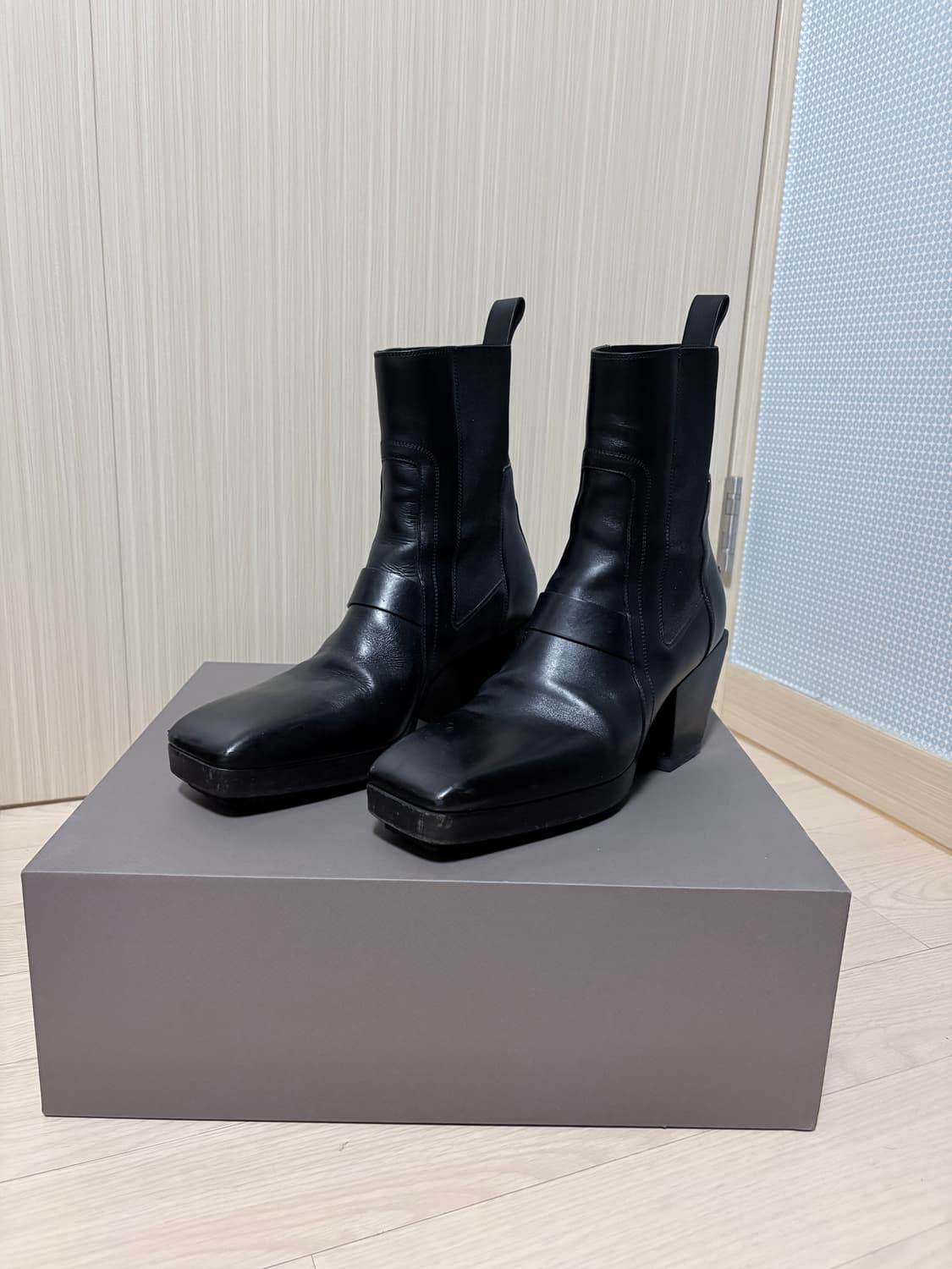 [44] 릭오웬스 22fw 슬리버 스트랩 부츠 상품이미지3