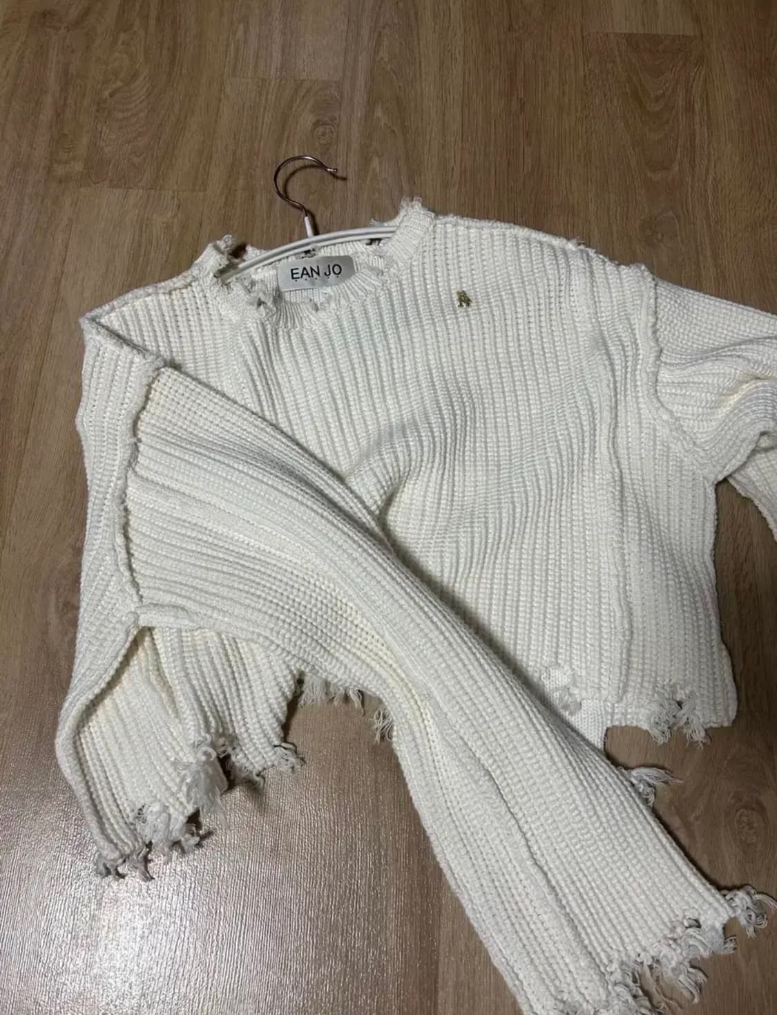 eanjo 이안조 JANE'S DAMAGED CROP KNIT 상품이미지2